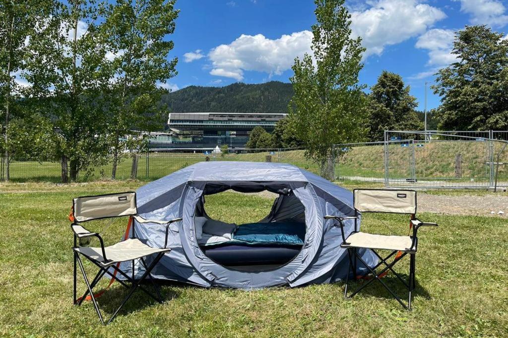 Grandprixcamp, Closest To The Red Bull Ring, Up To 4 Guests In A Tent Spielberg Bei Knittelfeld Exterior foto